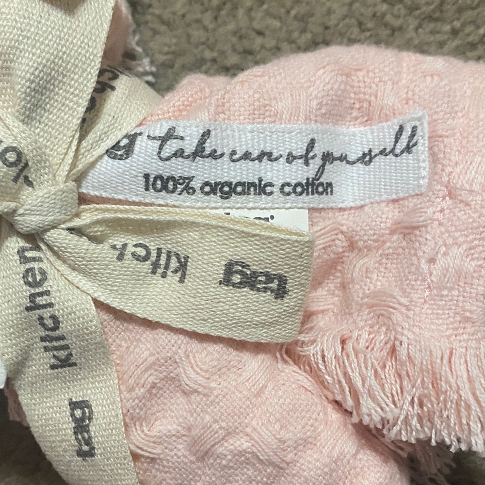 Pink Textured Cloth Set - Picture 3 of 6